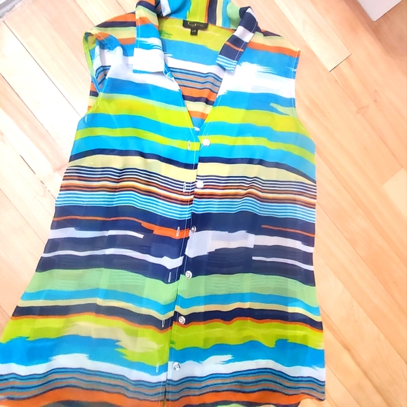 Top - Picture 1 of 4